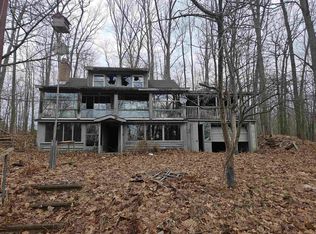 2236 Cedar Rd, Harrison, MI 48625