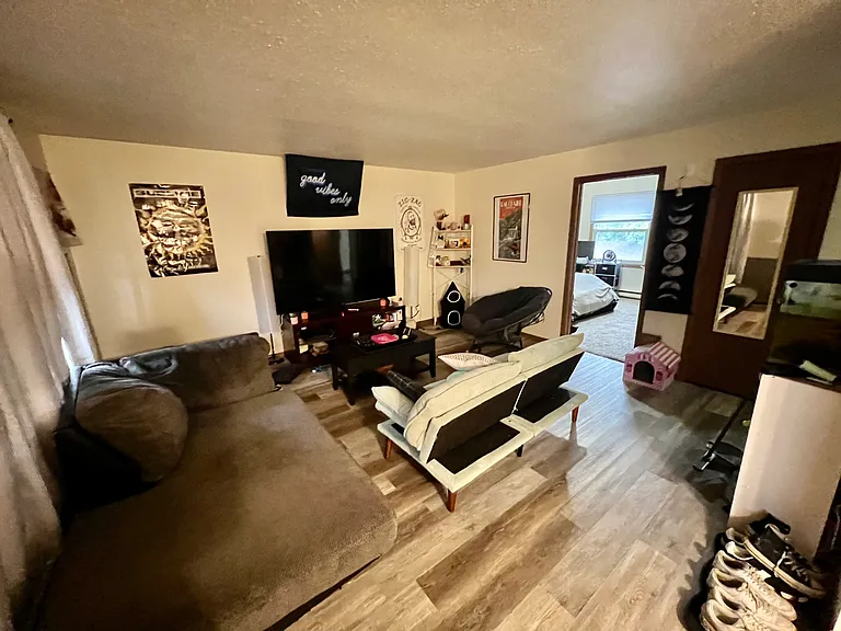 1211 Meridian Heights Dr #7 — Photo 3