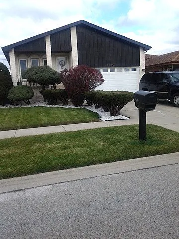 1124 George St photo 1