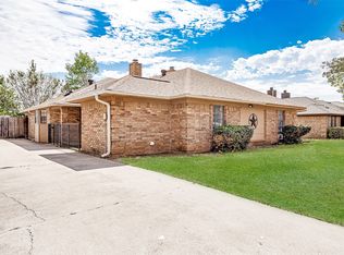 5211 Wild West Dr, Arlington, TX 76017