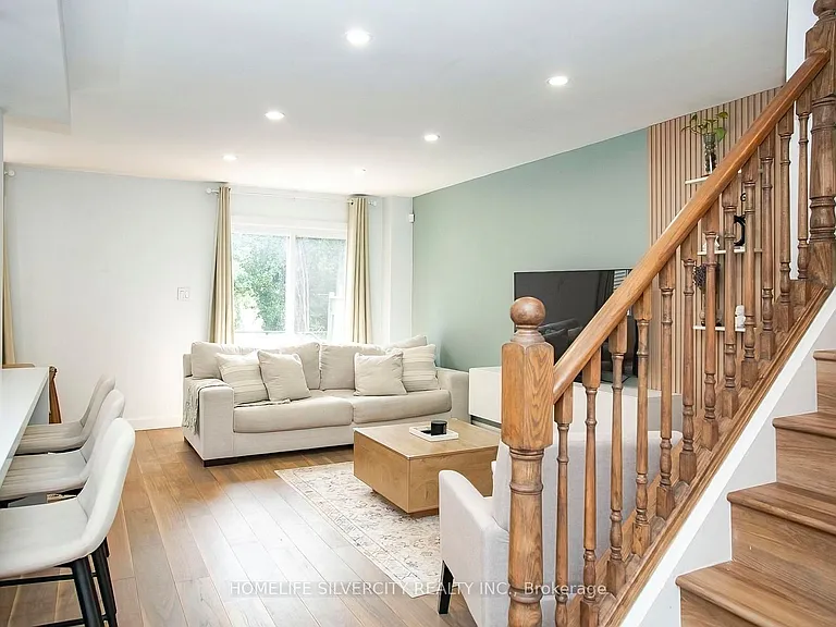 21 Mitchell Ave — Photo 7