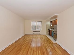 10534 65th Ave APT 1C, Flushing, NY 11375