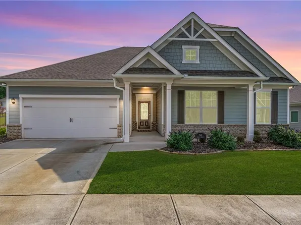 341 Cherokee Dr, Waleska, GA 30183