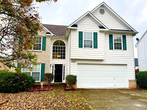 2nd image of 3226 Shady Valley Ln