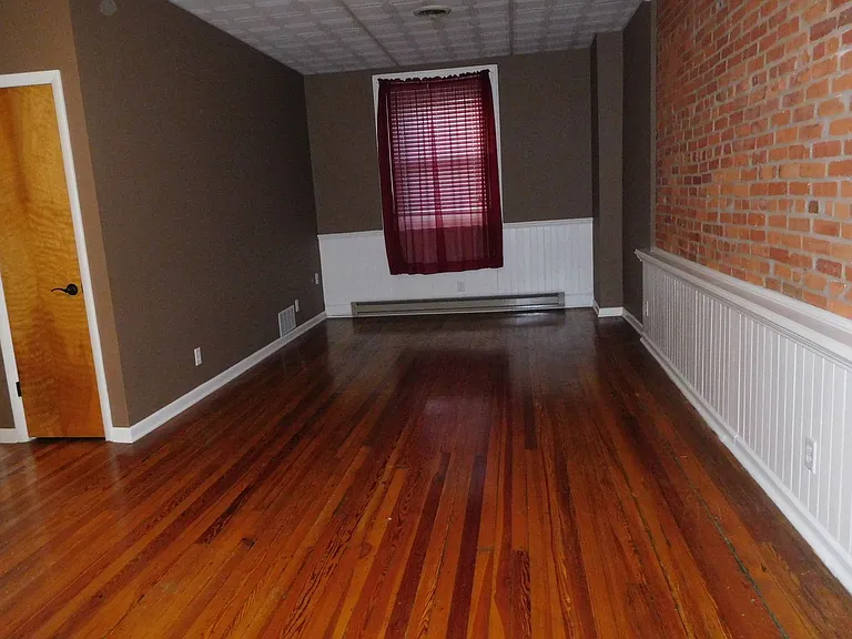 140 Snider Ave — Photo 10