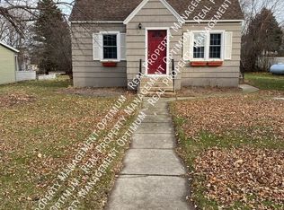 17 3rd Ave NE, Elbow Lake, MN 56531