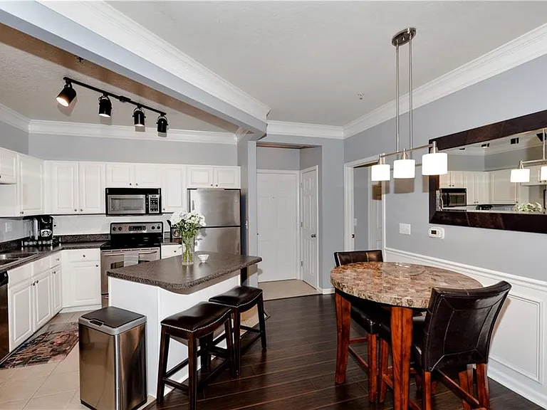 1850 Cotillion Dr #1207 — Photo 4