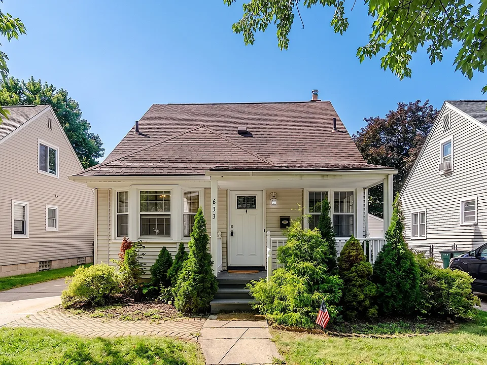 633 N Dorchester Ave