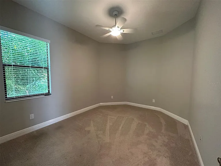 981 Bee Branch Ct — Photo 13