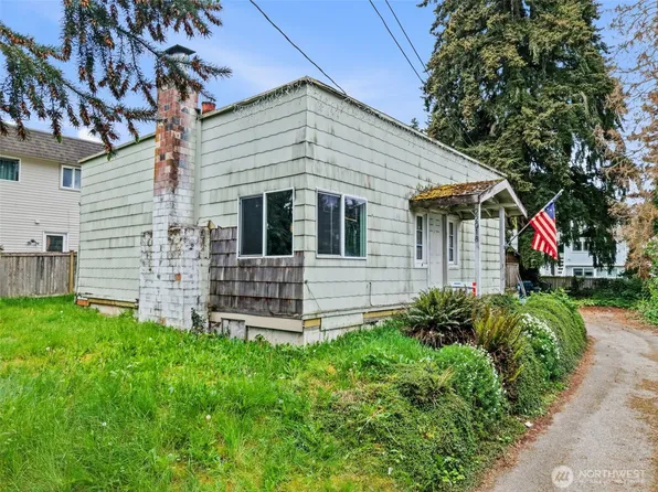 22018 76th Avenue W, Edmonds, WA 98026