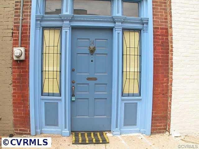 2nd image of 14 N 19th St