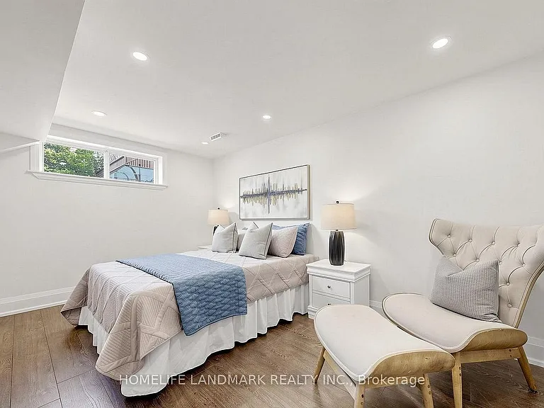126 Fenside Dr #BASEMENT — Photo 8