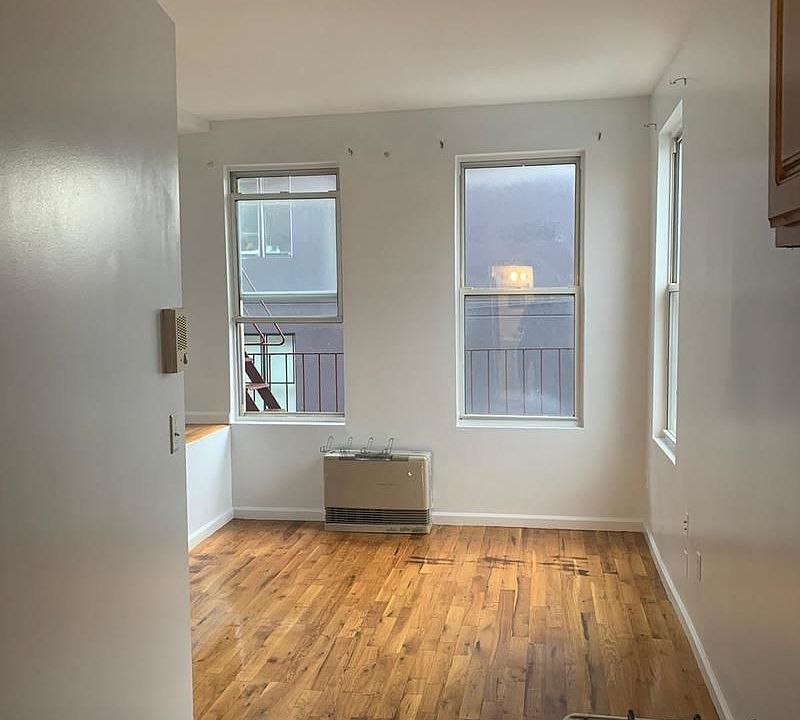 2nd image of 639 Bushwick Ave APT 2D