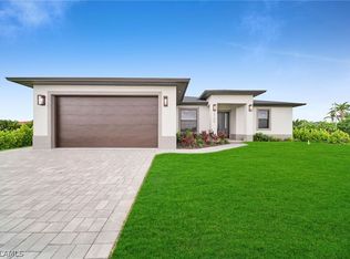 2100 Tropicana Pkwy W, Cape Coral, FL 33993