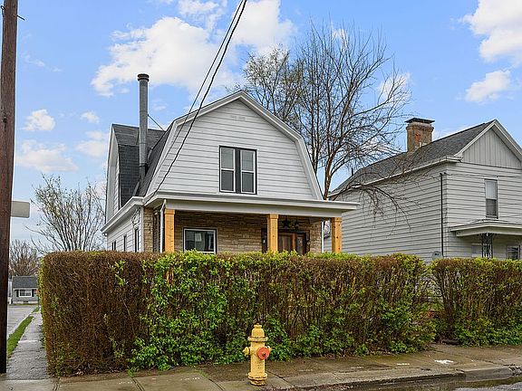 3rd image of 1830 Lincoln Ave
