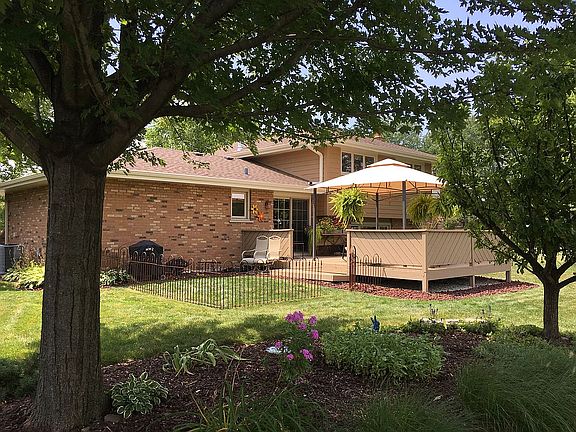 3rd image of 9001 Cypress Ct