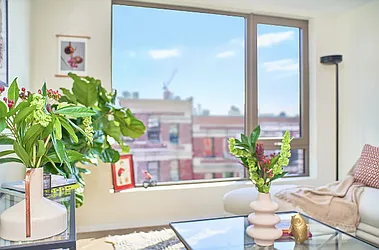 Rented by Living New York