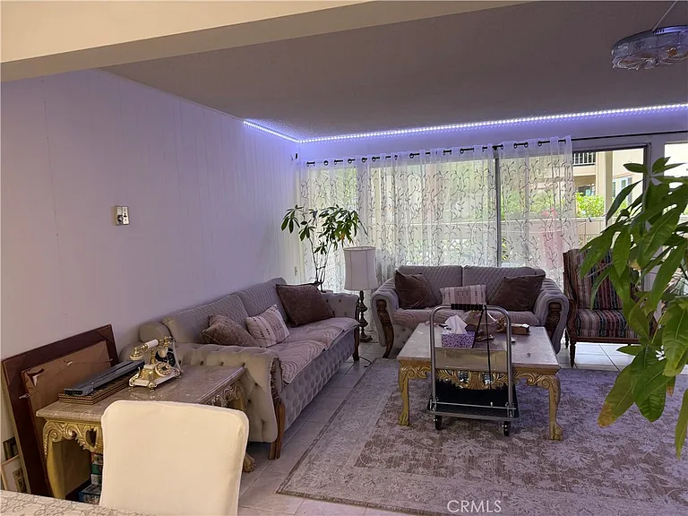 163 Avenida Majorca #B — Photo 19