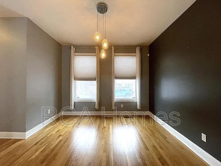 232 E Saint Joseph St #1 — Photo 4