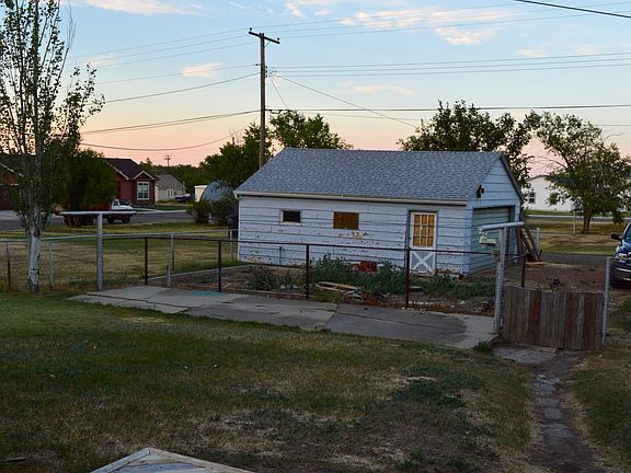 Garage/Yard/Garden