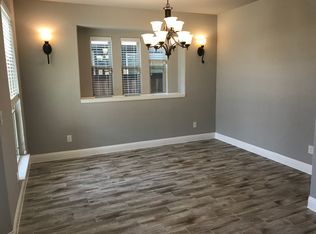 2404 Warren St, Aubrey, TX 76227