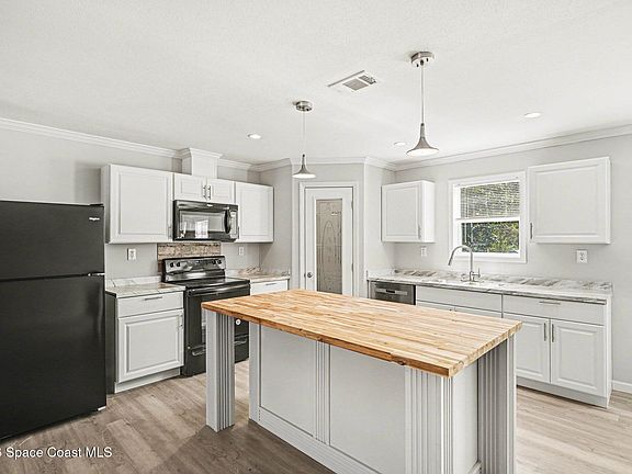 2nd image of 23950 Bass Rd