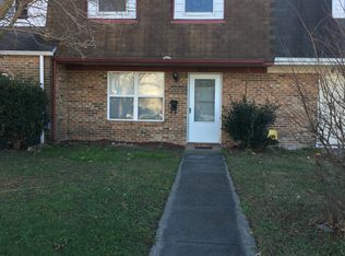 613 Lake Edward Dr, Virginia Beach, VA 23462