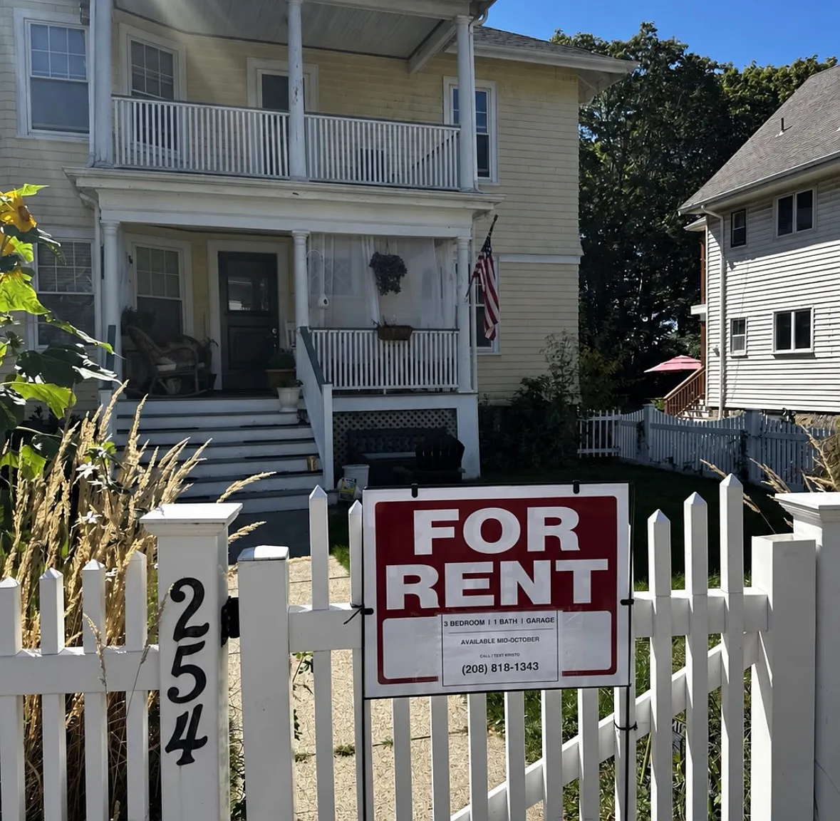 3 bed, 1350 sqft, $4,000 — Photo 2