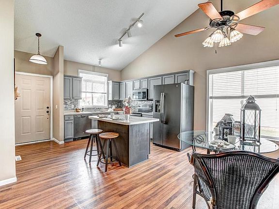 4th image of 1553 Dublin Ct