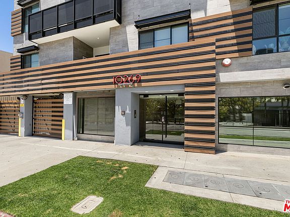2nd image of 10269 Santa Monica Blvd