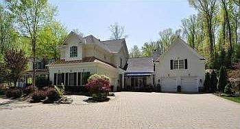 3rd image of 2124 Polo Pointe Dr