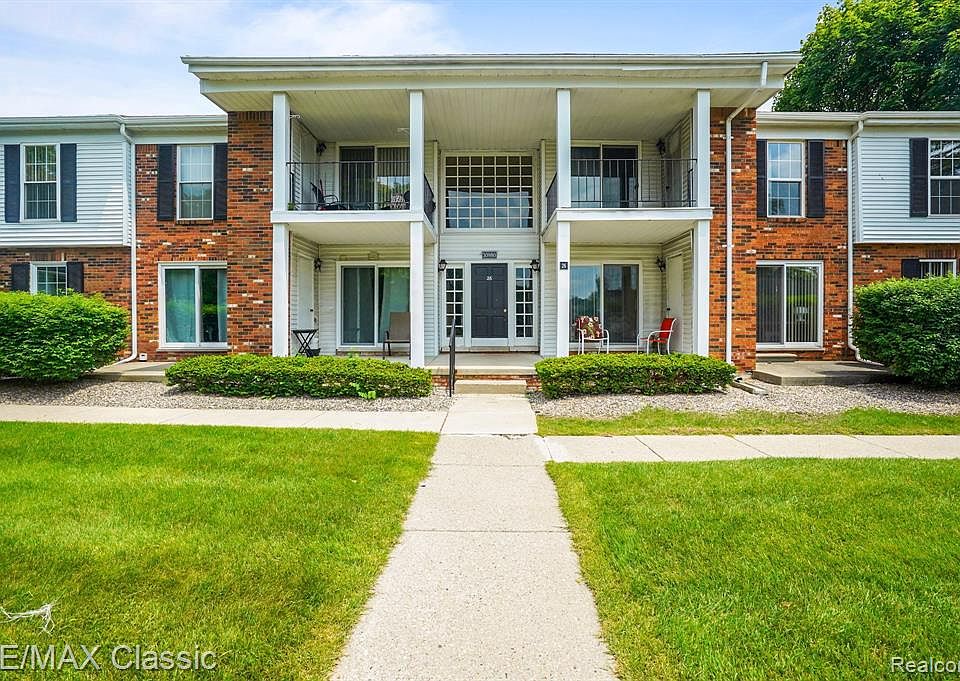1st image of 30980 Hunters Dr APT 24