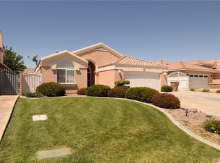 13600 Driftwood Dr, Victorville, CA 92395