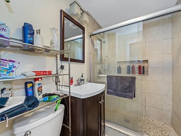 44 Hillside St #1D — Photo 14