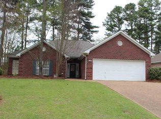 313 Pinewood Ln, Ridgeland, MS 39157