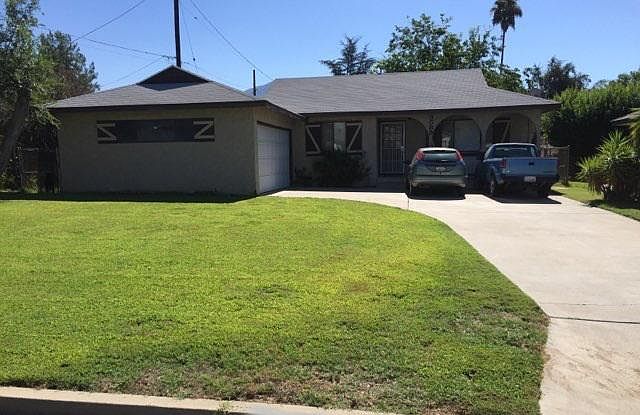 1st image of 3589 Conejo Dr