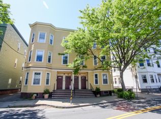 367-373 Columbia St #371-2, Cambridge, MA 02141