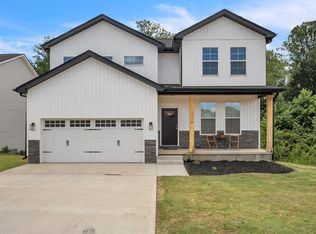 1178 Midway Hill Ln, Duncan, SC 29334