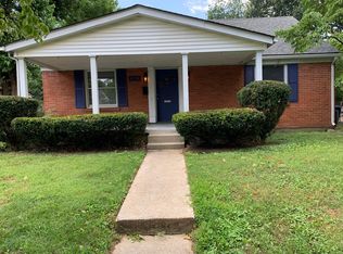 636 Stratford Dr, Lexington, KY 40503