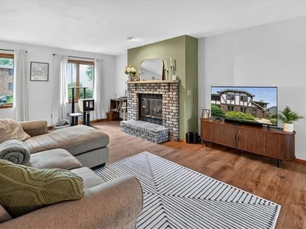 2914 Cimarron Trl, Madison, WI 53719