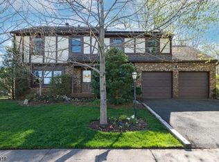 205 Sutphin Ln, Hillsborough, NJ 08844