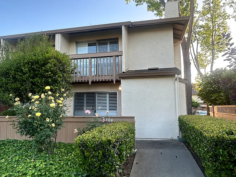 1904 Pomar Way — Photo 1