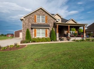 535 Shun Pike, Cottontown, TN 37048