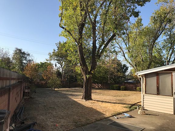 3rd image of 113 Coralie Way