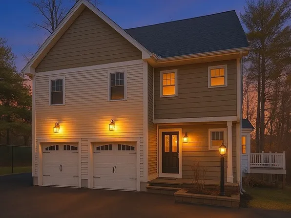 2 Sarah Jane Ct #2, Acton, MA 01720