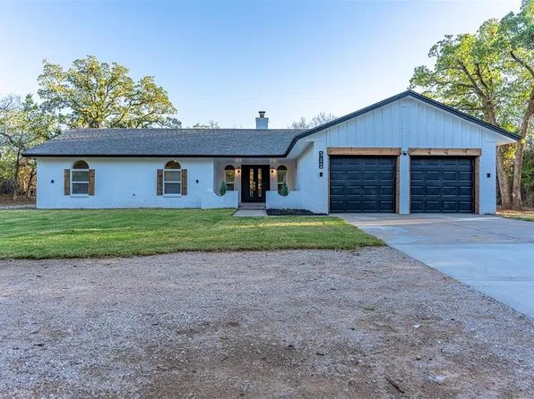 512 Sherwood Ln, Edmond, OK 73034