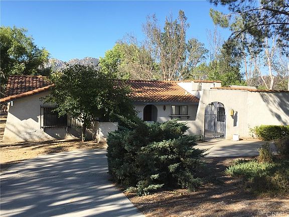 2nd image of 30433 Cabrillo Ave