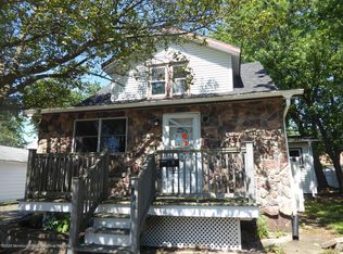 156 Ridge Ave, Belford, NJ 07718