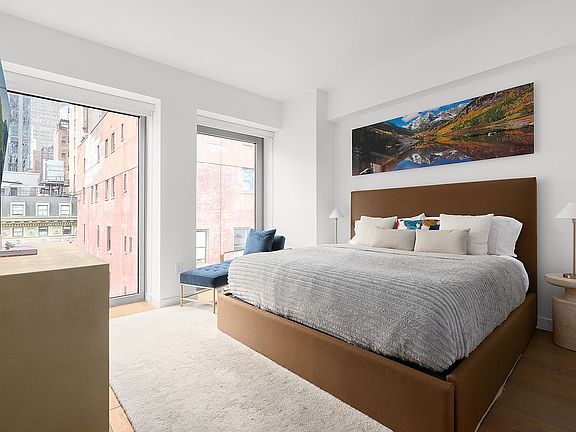 5th image of 30 E 31st St #14