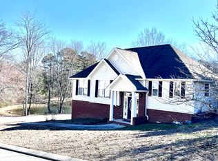 6031 Gibbs Ln, Ooltewah, TN 37363